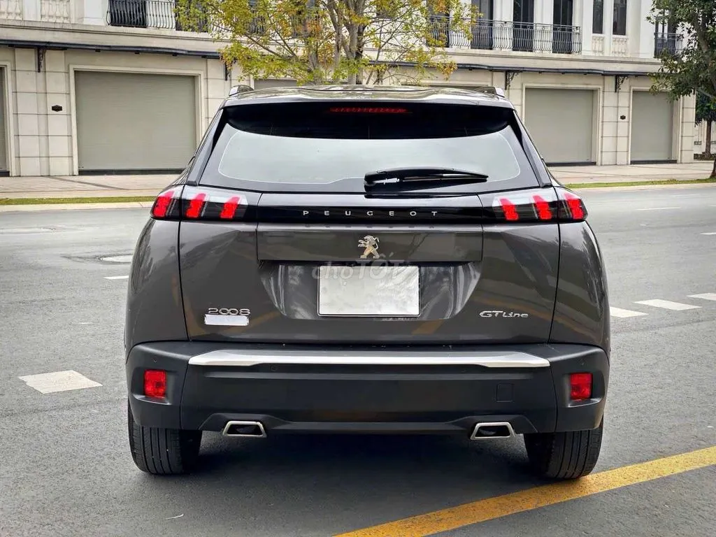 Peugeot 2008 2021 photo 2