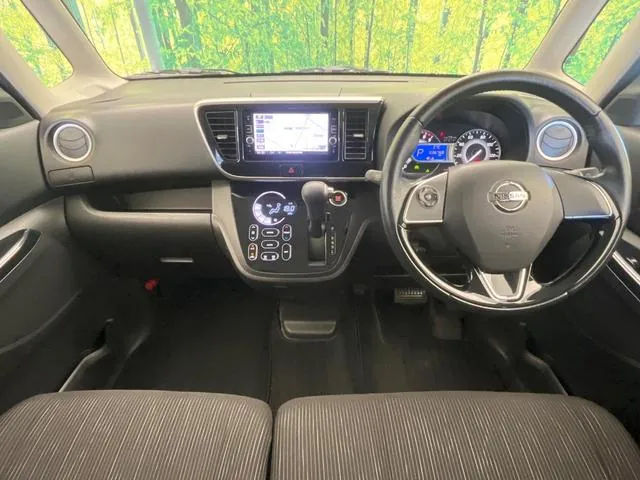 Nissan Dayzulux Highway Star X 2016 photo 2