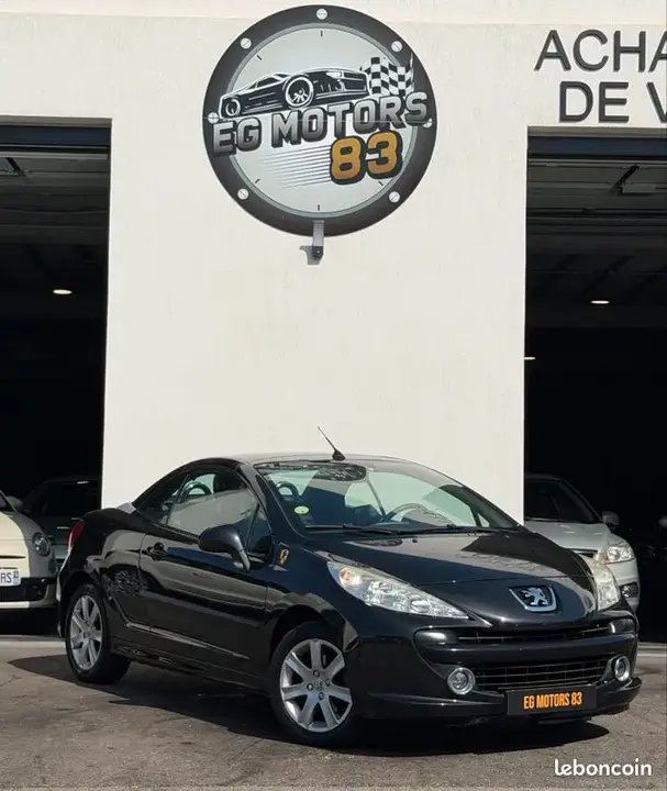 Peugeot 207 2008 photo 4