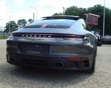 Porsche 911 2024 photo 3