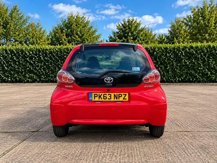 Toyota Aygo 2013 photo 5