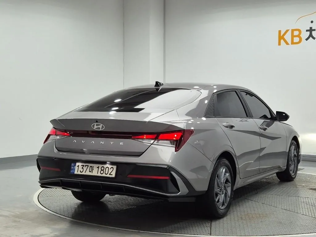 Hyundai Grandeur 2024 photo 3