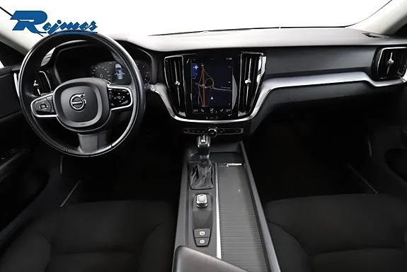 Volvo V60 2019 photo 2