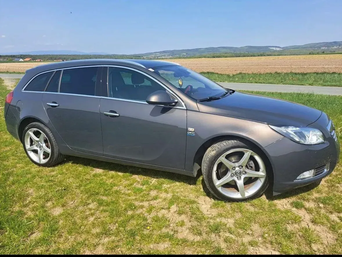 Opel Insignia 2013 photo 3