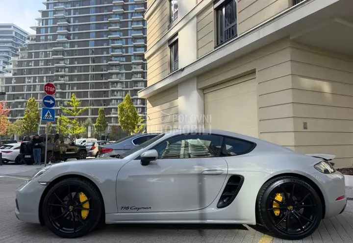 Porsche 718 2021 photo 2