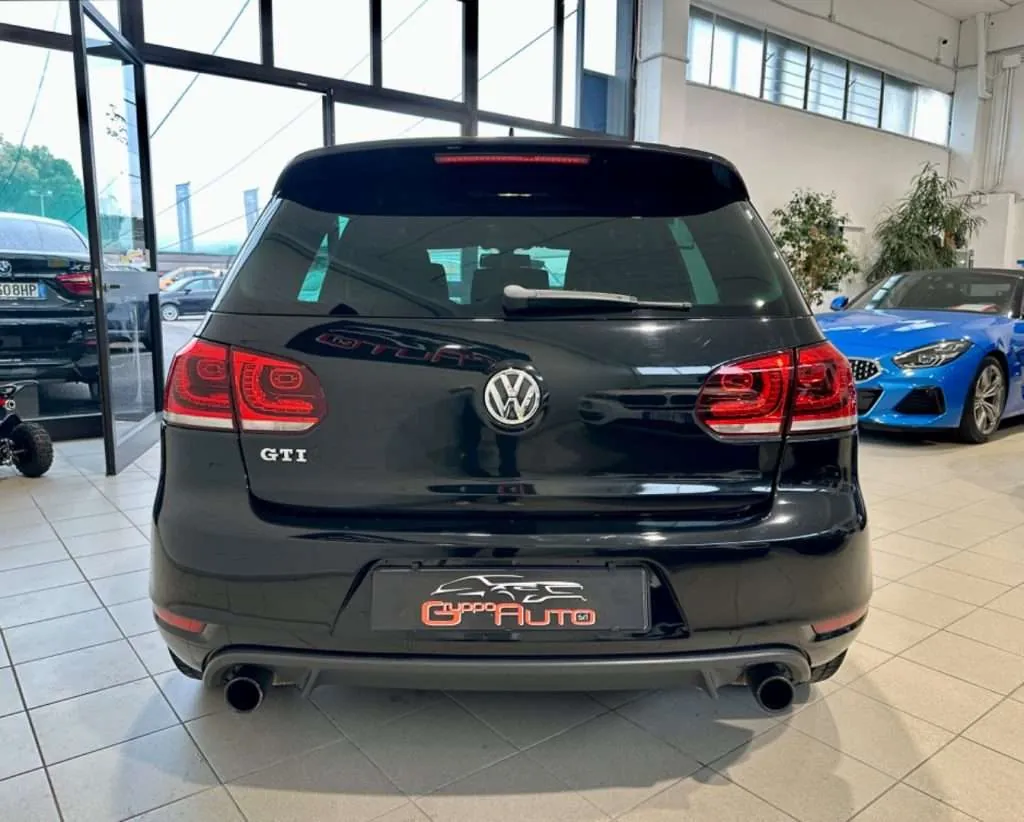 Volkswagen Golf 2011 photo 5