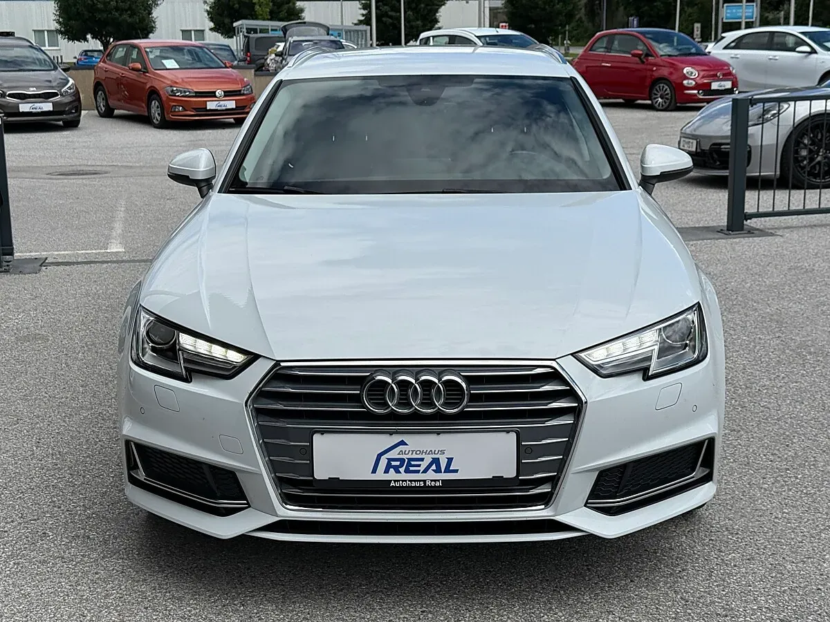 Audi A4 2018 photo 2