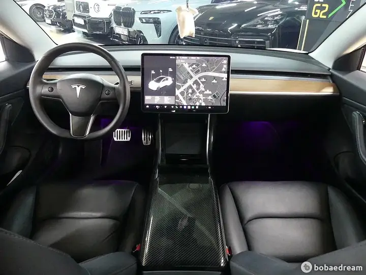 Tesla Model 3 2020 photo 4