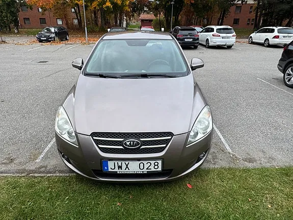 Kia Ceed 2007 photo 3