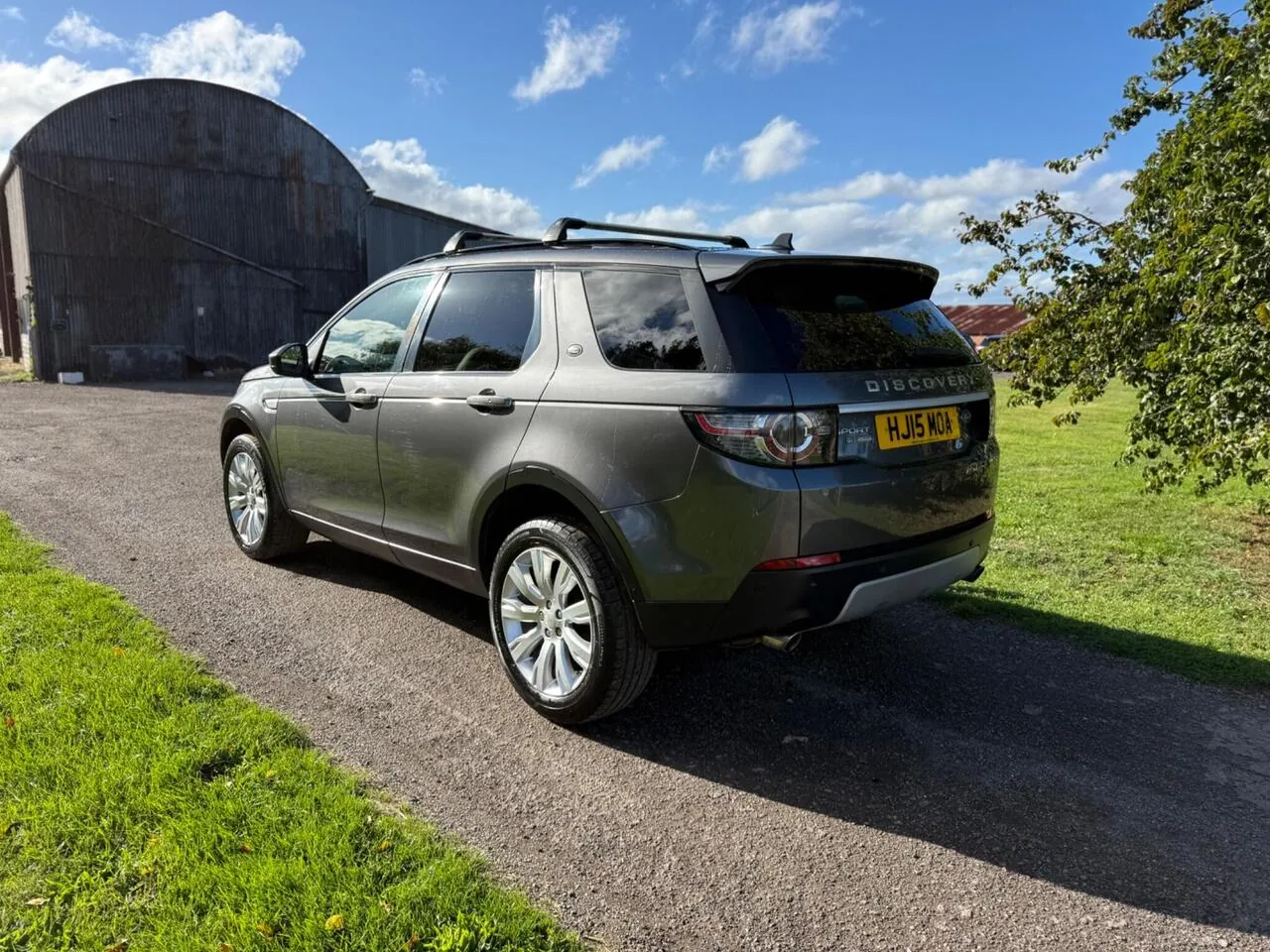 Land Rover Discovery Sport 2015 photo 4