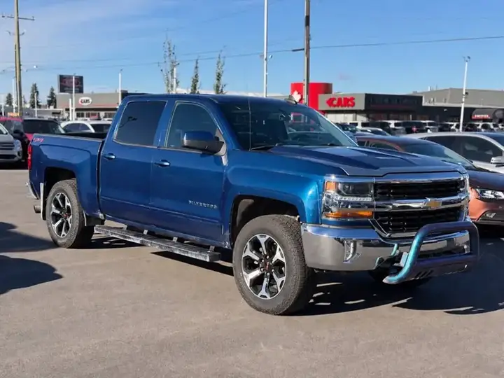Chevrolet Silverado 1500 2018 photo 2