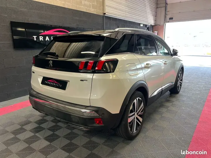 Peugeot 3008 2017 photo 2
