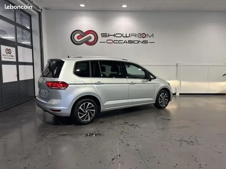 Volkswagen Touran 2019 photo 5