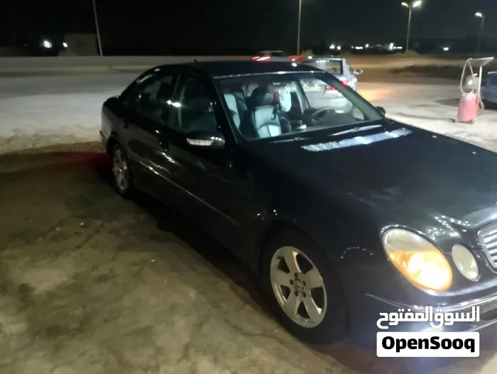 Mercedes-Benz E-Class 2005 photo 5