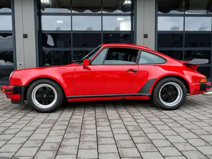 Porsche 911 1984 photo 3