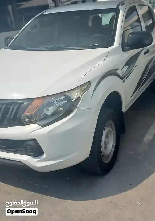 Mitsubishi L200 2016 photo 5