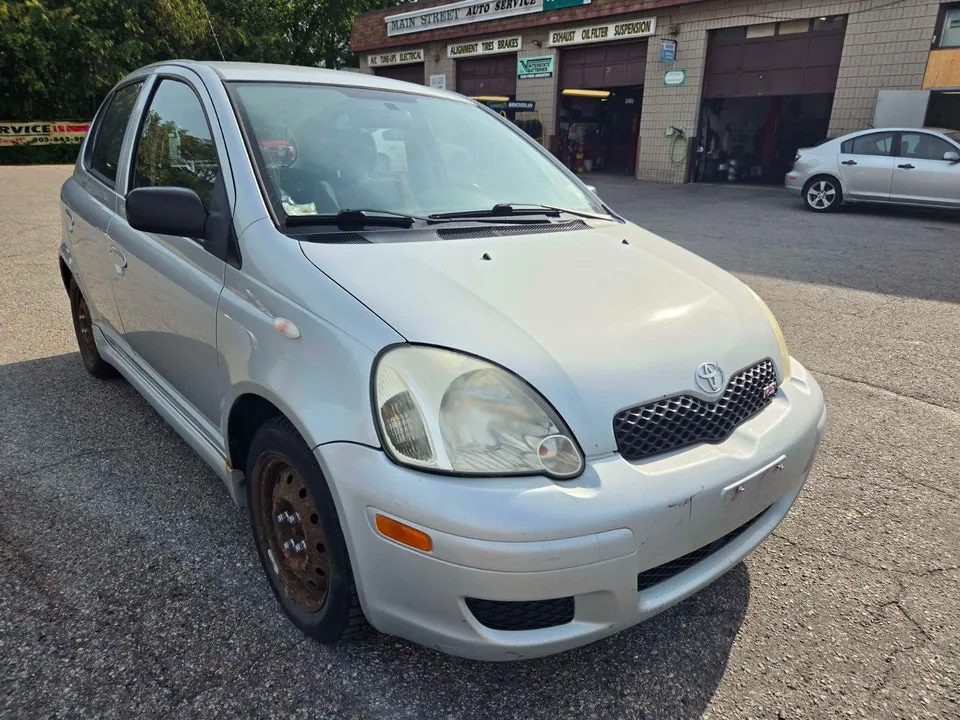 Toyota Echo 2004 photo 4