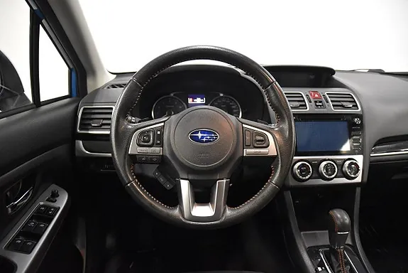 Subaru Xv 2016 photo 2