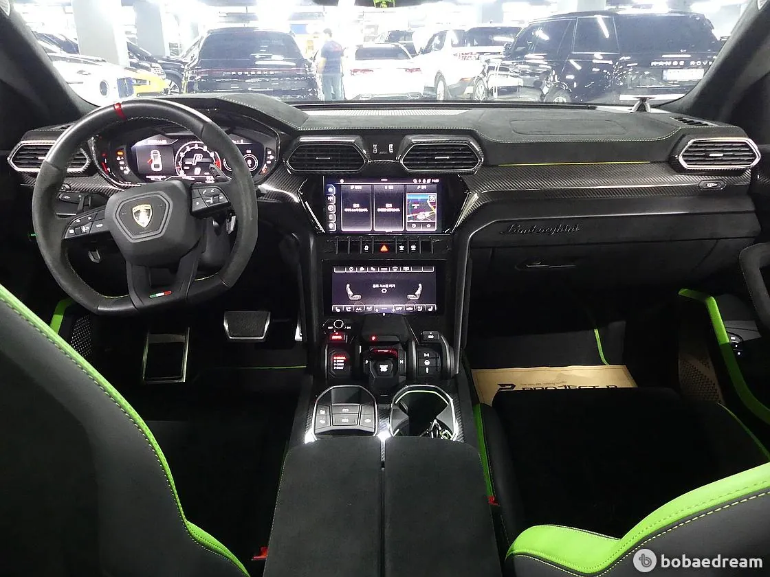 Lamborghini Urus 2023 photo 4