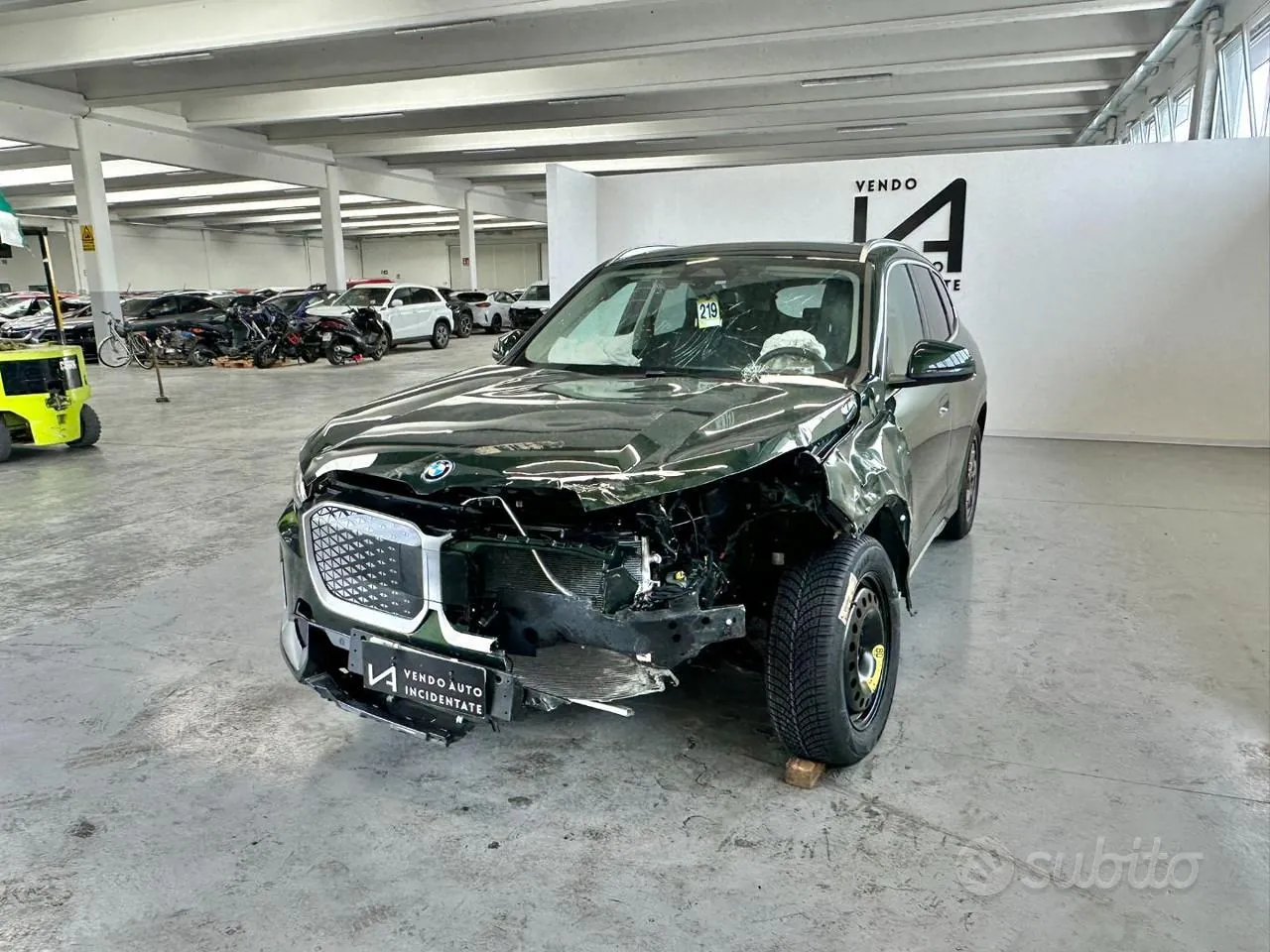 BMW Ix1 2024 photo 3