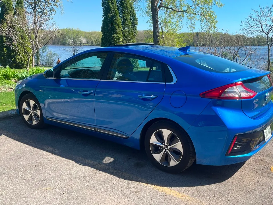 Hyundai Ioniq 2017 photo 3