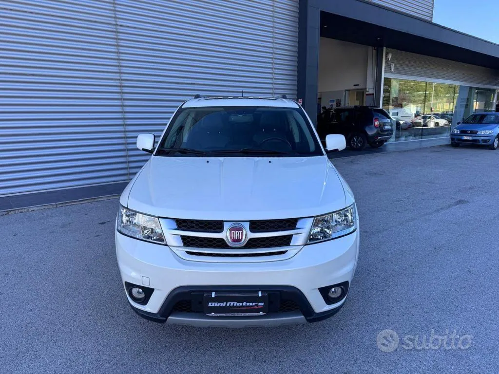 Fiat Freemont 2015 photo 2