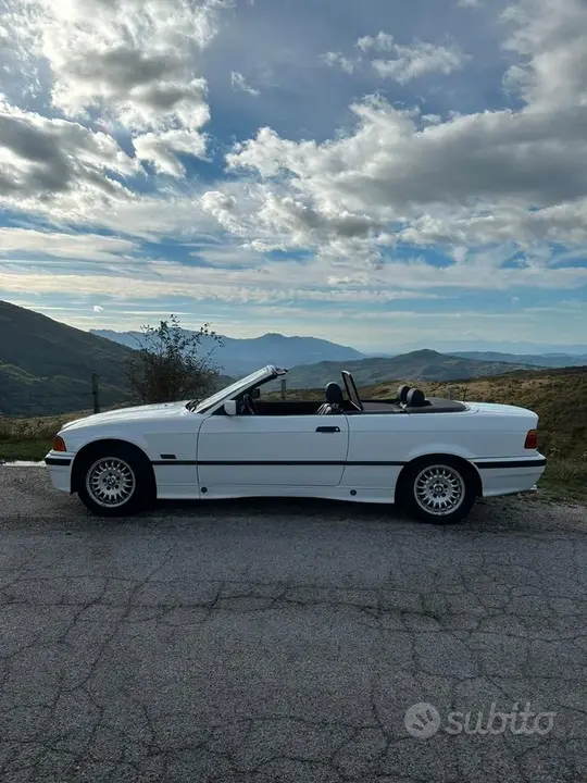 BMW 318I 1994 photo 4