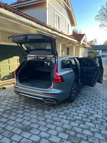 Volvo V60 2019 photo 4
