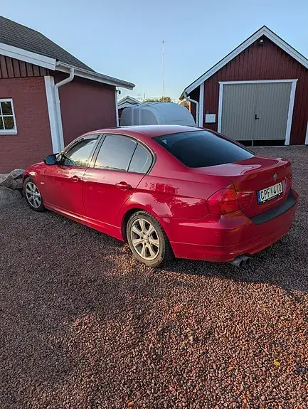 BMW 325I 2009 photo 3