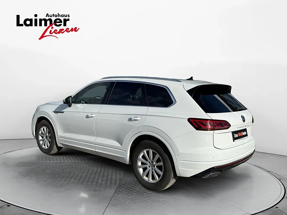 Volkswagen Touareg 2019 photo 3