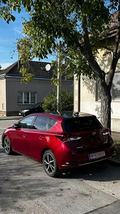 Toyota Auris 2018 photo 3