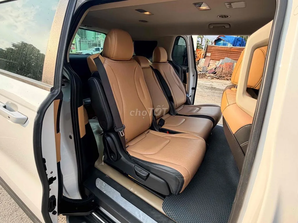 Kia Carnival 2022 photo 3