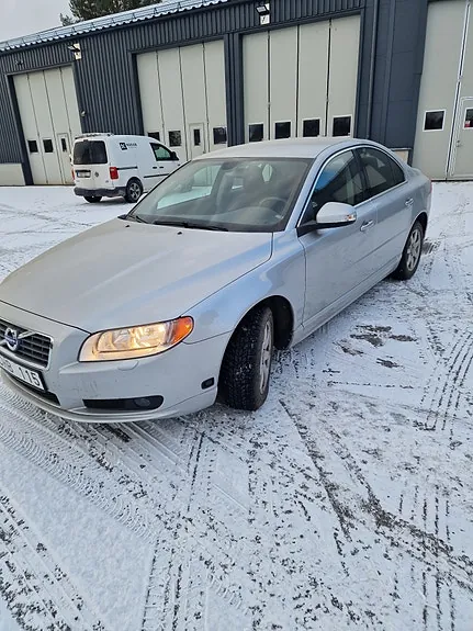 Volvo S80
