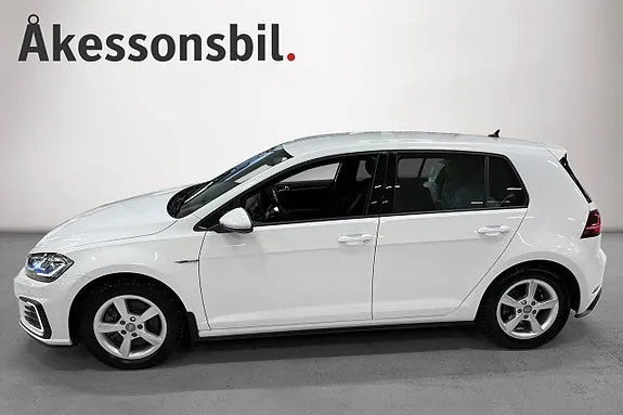 Volkswagen Golf I 2020 photo 2