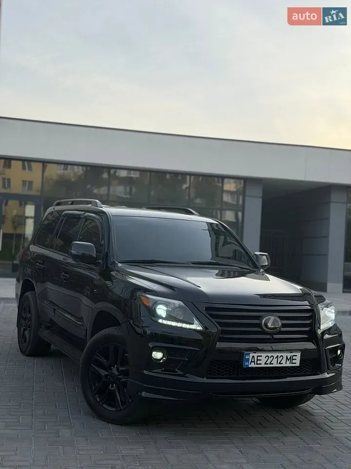 Lexus Lx