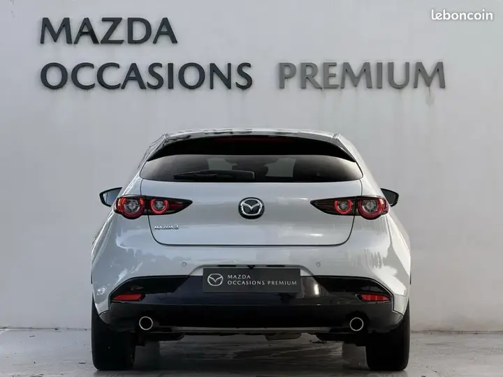 Mazda 3 2025 photo 4
