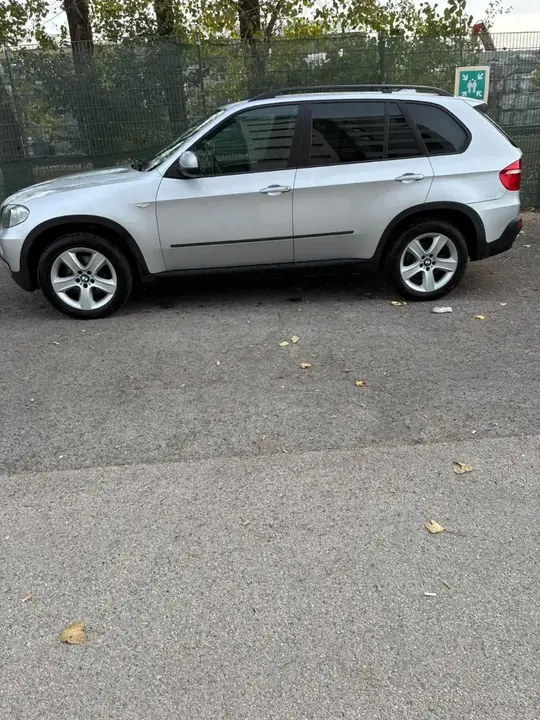 BMW X5 2009 photo 3