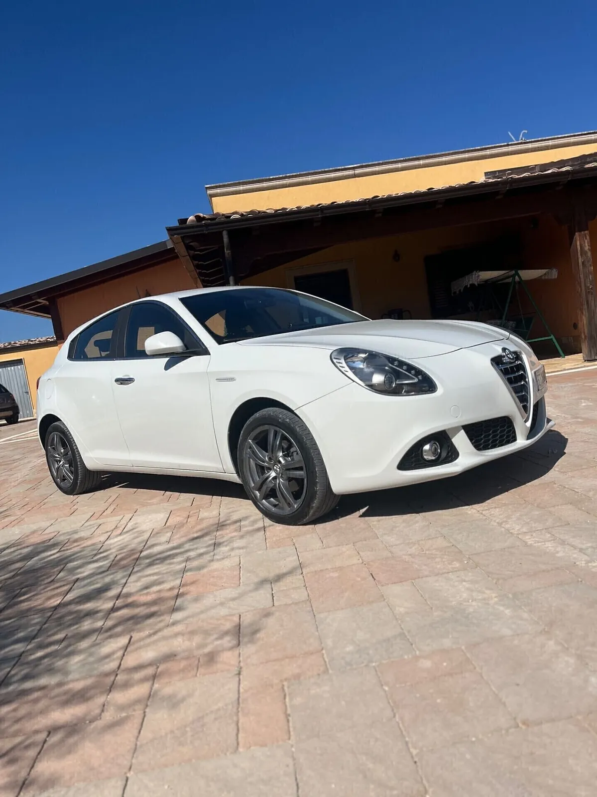 Alfa Romeo Giulietta 2013 photo 3
