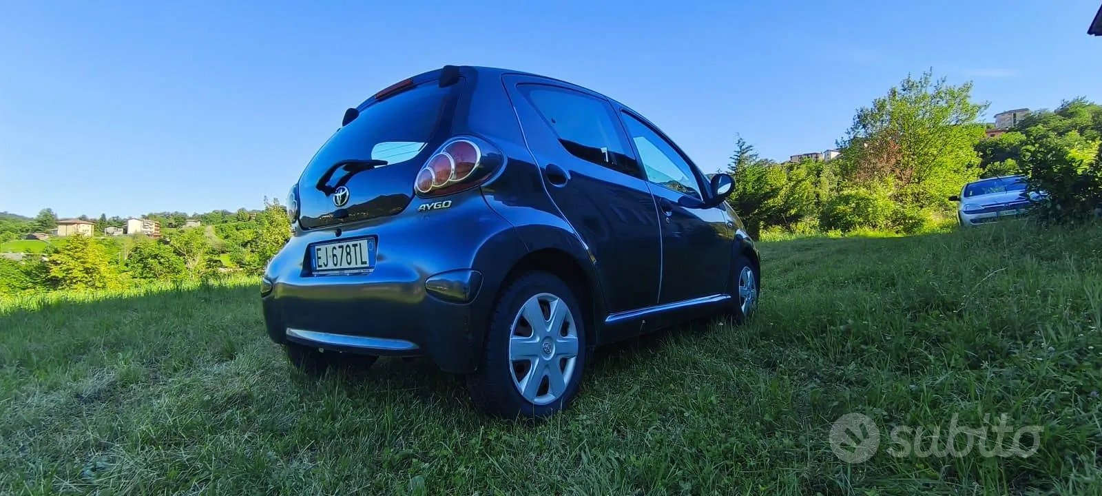 Toyota Aygo 2011 photo 2