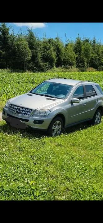 Mercedes-Benz Ml 500