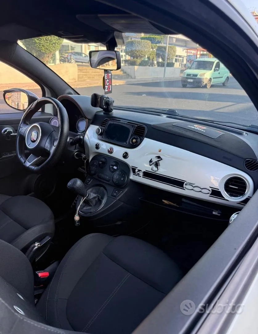 Abarth 595 2010 photo 5