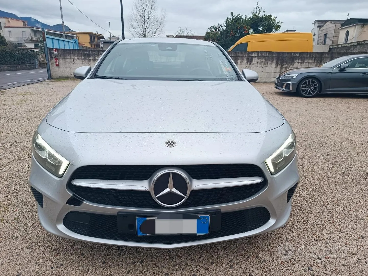 Mercedes-Benz A 200D