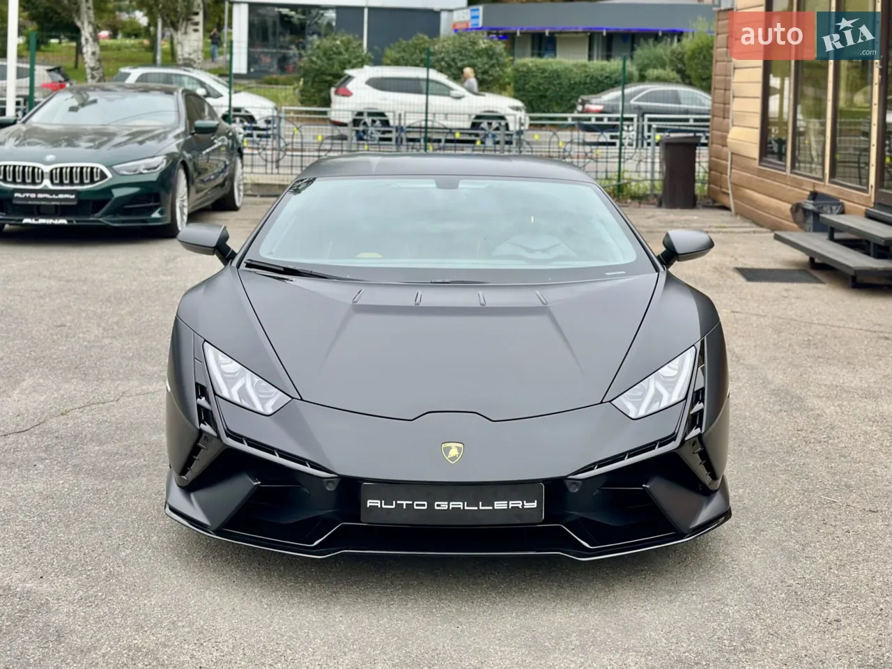 Lamborghini Huracan 2024 photo 2