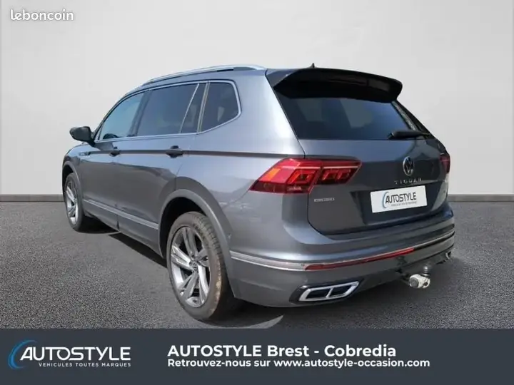 Volkswagen Tiguan Allspace 2022 photo 2