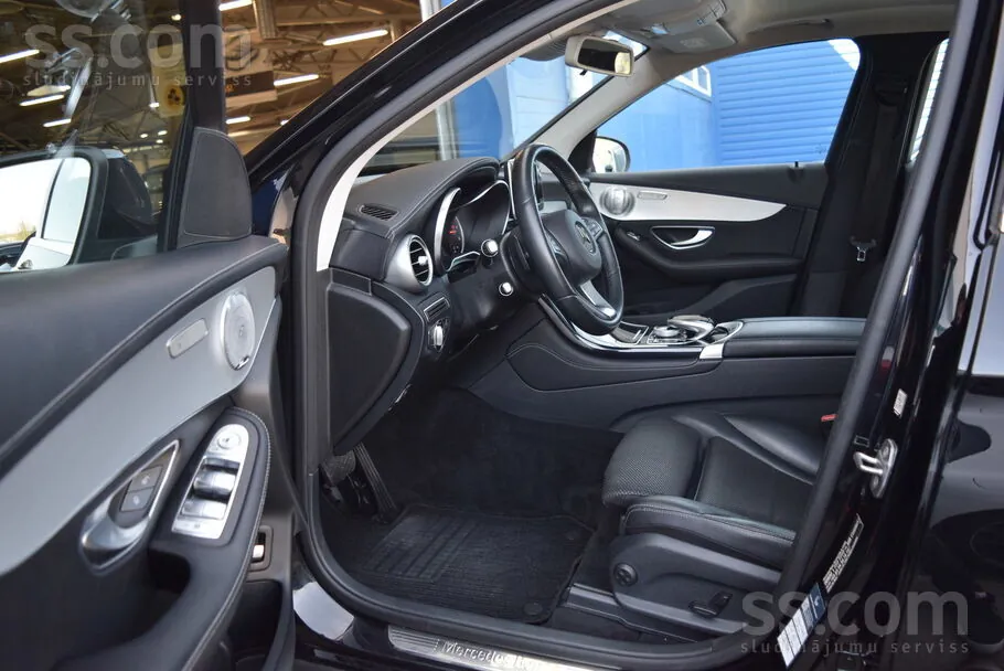Mercedes-Benz Glc 2016 photo 3
