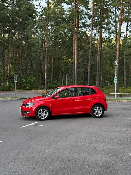 Volkswagen Polo 2011 photo 4