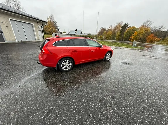 Volvo V60 2012 photo 5