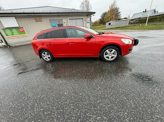 Volvo V60 2012 photo 3