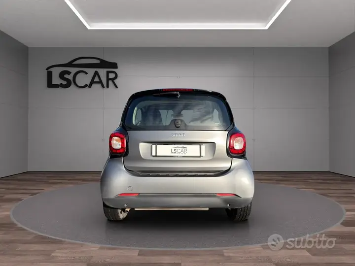 Smart Fortwo Cabrio 2019 photo 4
