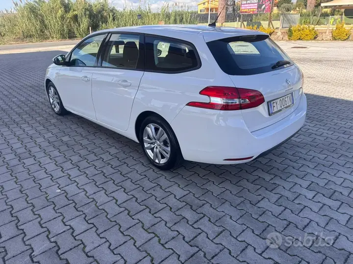 Peugeot 308 Sw 2019 photo 3
